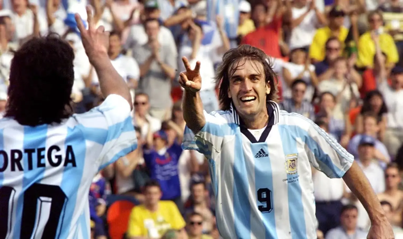 Cú Hattrick của Batistuta tại France 98
