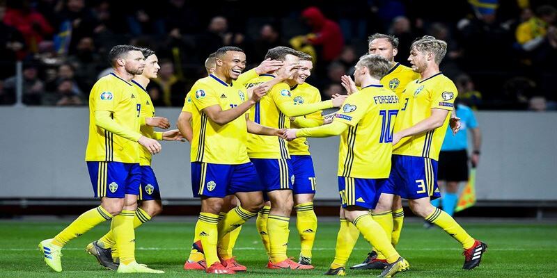 Teams photo of Sweden before match